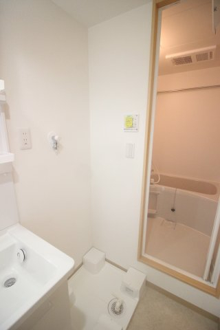 その他設備　洗濯機置場