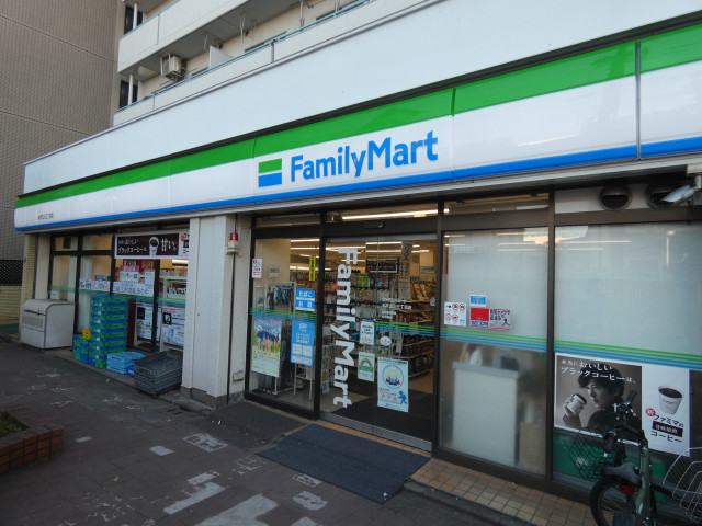 コンビニ　ファミリーマート　本所立川三丁目店（コンビニ）まで190m