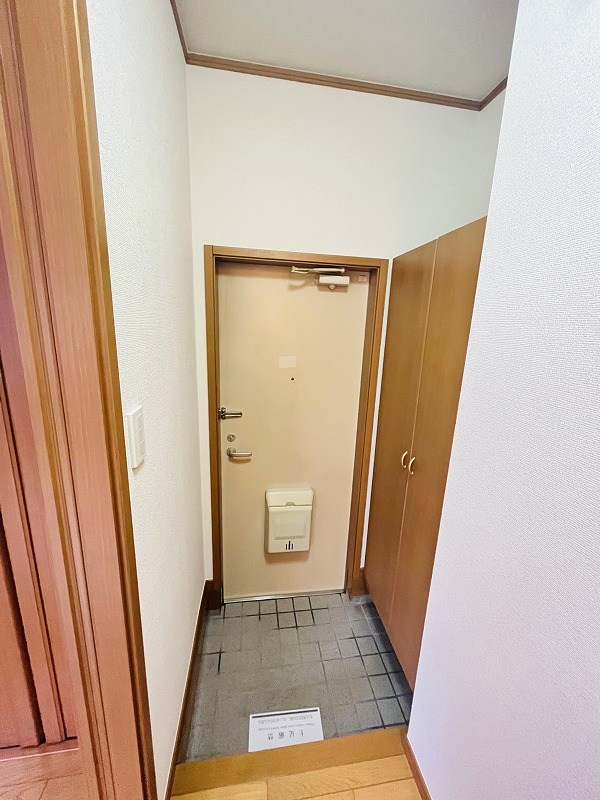 玄関　※参考写真使用