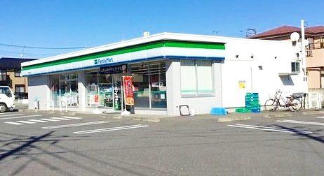 コンビニ　ファミリーマート春日部増富店（コンビニ）まで110m