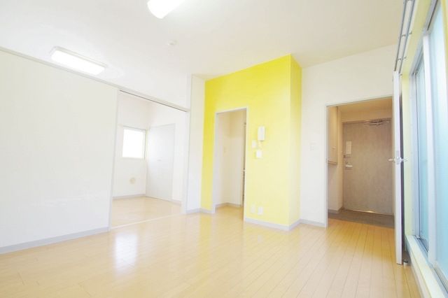 居室・リビング　★お部屋探しはタウンハウジング稲田堤店まで★
