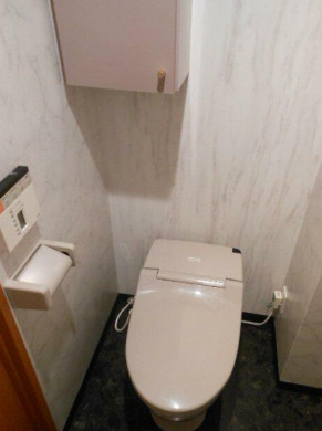トイレ　清潔感のあるトイレです