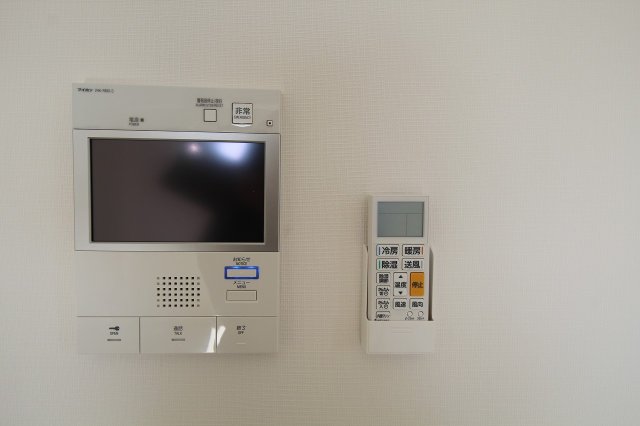 セキュリティ　同物件別号室の写真です。
