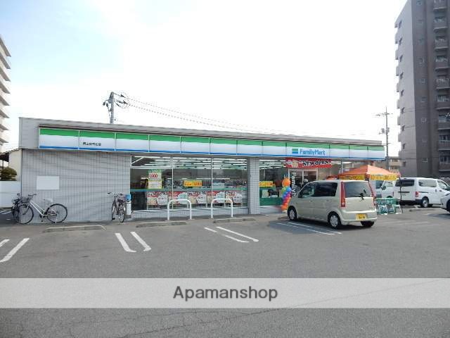 コンビニ　ファミリーマート／東古松店（コンビニ）まで180m