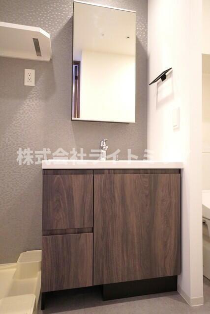 洗面設備　※写真は同タイプ住戸です。?