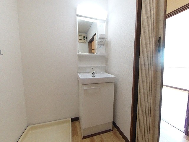 洗面設備　別部屋参考写真