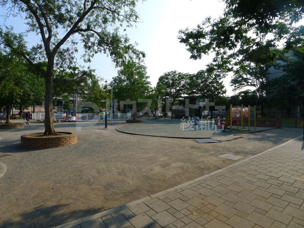 公園　下河原公園（公園）まで490m