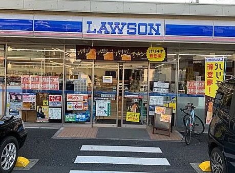 コンビニ　ローソン練馬豊玉南一丁目店（コンビニ）まで388m
