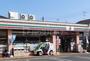 コンビニ　セブンイレブン東船橋4丁目店（コンビニ）まで590m