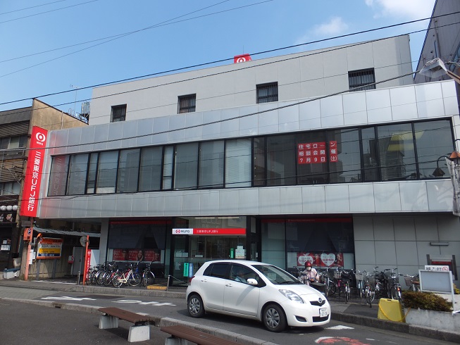 銀行　三菱東京UFJ銀行春日部支店（銀行）まで372m