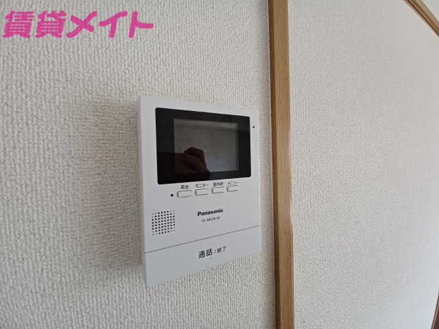 セキュリティ　同型参考写真