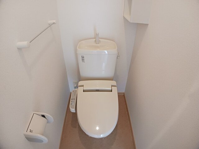 トイレ　清潔感のあるトイレです