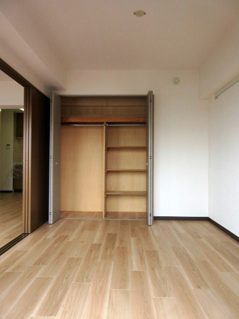 その他部屋・スペース　★５．５帖の洋室★