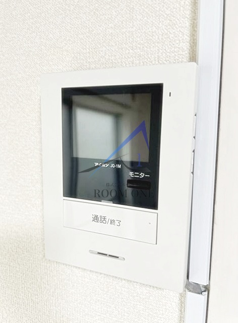 セキュリティ　モニター付きインターホンです。