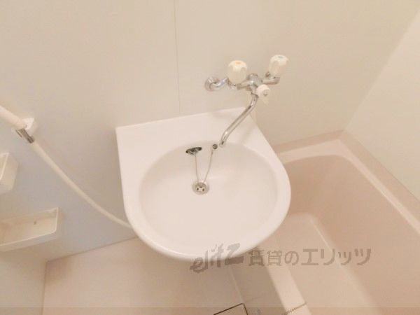 洗面設備　洗面所