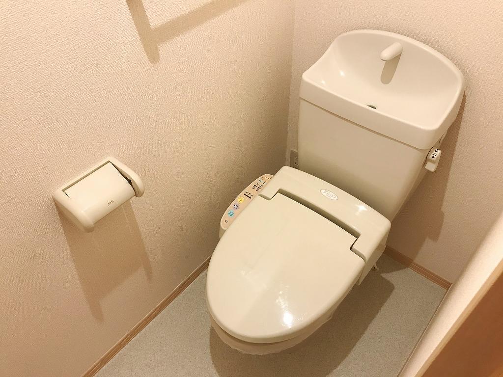 トイレ　トイレ