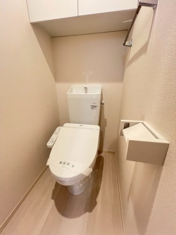 トイレ　ブライトステージ