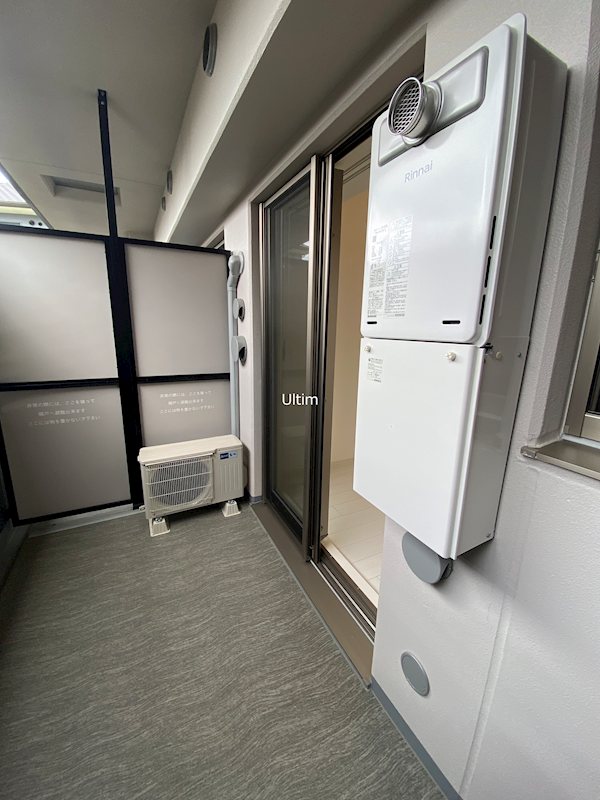 バルコニー　違うお部屋の写真ですが参考までに