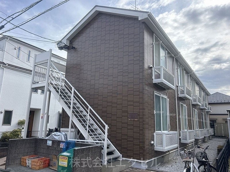 建物外観　閑静な住宅街です。