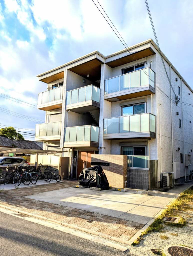 建物外観　積水ハウスのシャーメゾン！