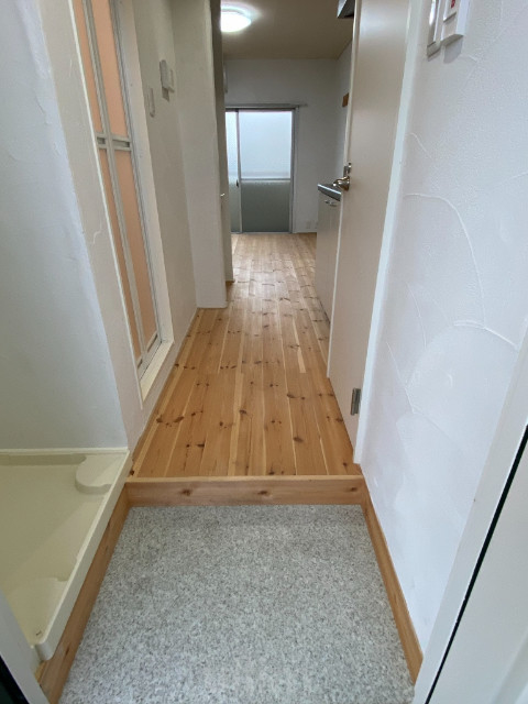 玄関　別の部屋の写真