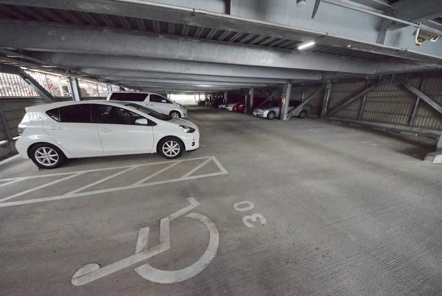 駐車場　★駐車場★