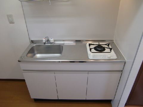 キッチン　1口コンロ完備☆