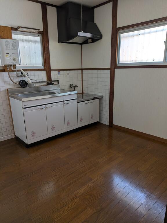 蓮池町貸家の居間写真