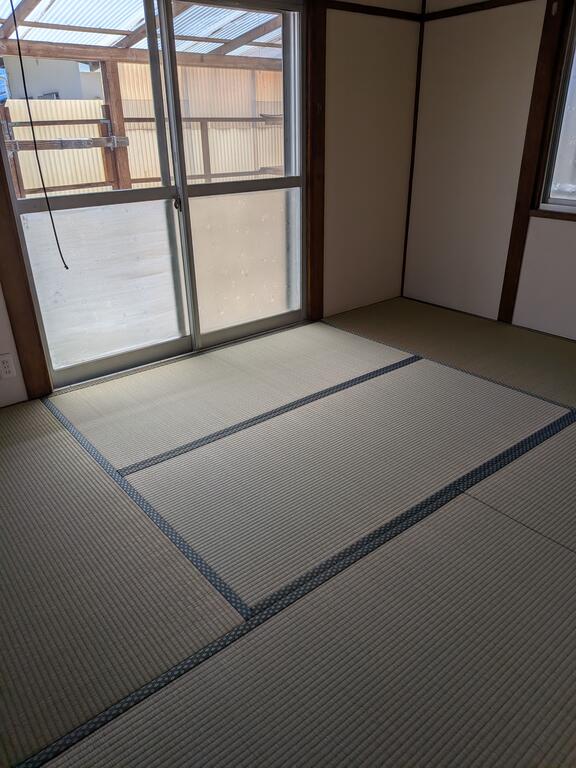 蓮池町貸家の居間写真