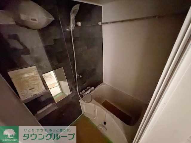 バス・シャワールーム　バス