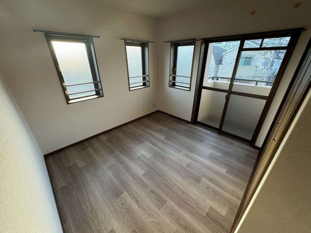 その他部屋・スペース　使い勝手のいい寝室です