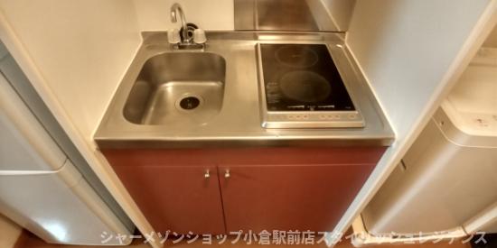 キッチン　設備仕様は号室により異なる為、現況を優先とします。