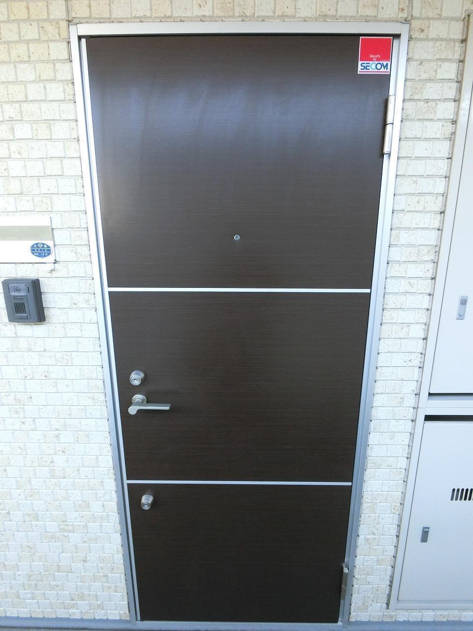 玄関　ダブルロックキー