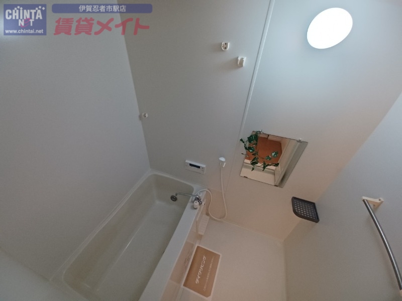 バス・シャワールーム　同型参考写真