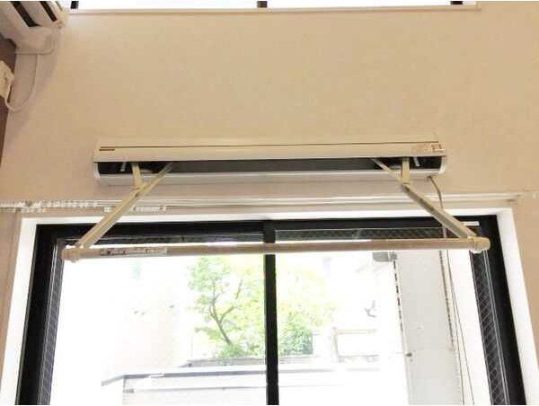 その他設備　室内物干し
