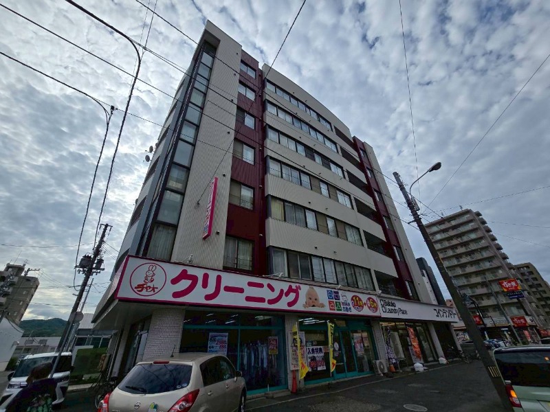 建物外観　札幌市中央区南十四条西「ヴェルデ山鼻」
