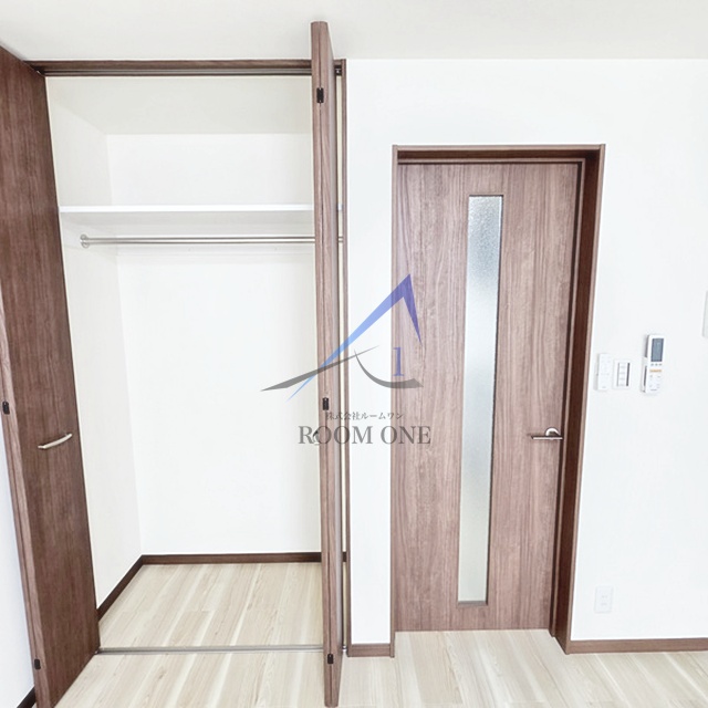 居室・リビング　洋室のお部屋です。