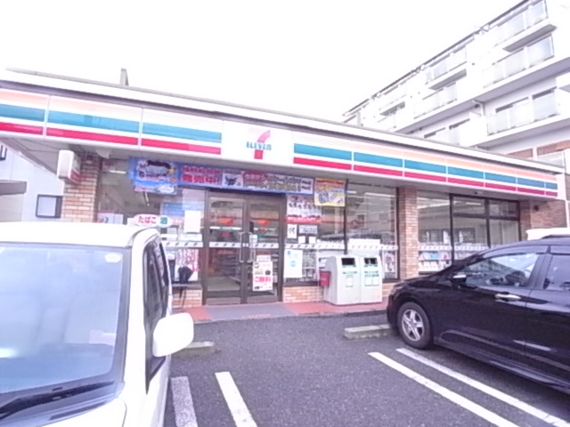 コンビニ　セブンイレブン 神戸大和町4丁目店（コンビニ）まで110m