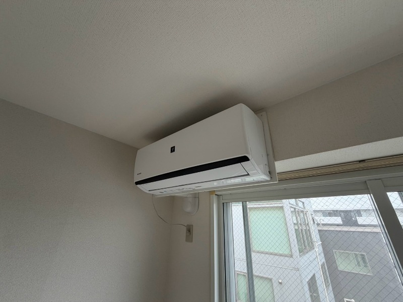 その他設備　こちらはエアコンが設置されております！夏場も快適です！