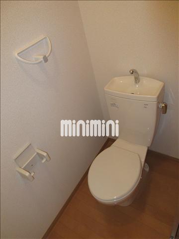 トイレ　清潔感のあるトイレです。