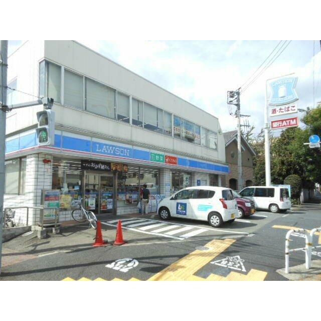 コンビニ　ローソン（コンビニ）まで760m