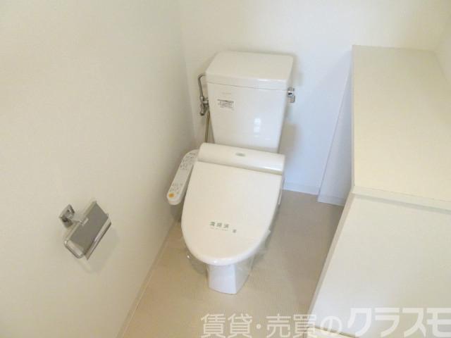 トイレ　ウォシュレット＆ウォームレット