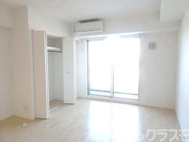 居室・リビング　明るいお部屋です♪