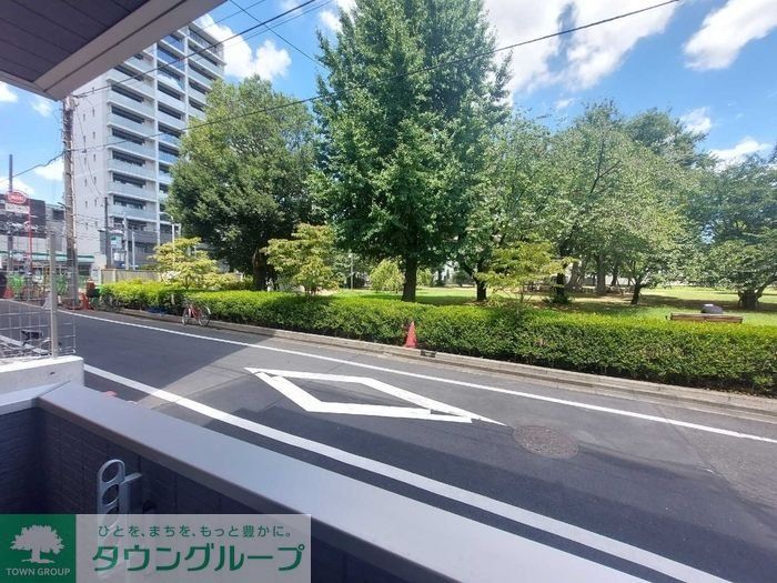 駐車場　駐車場