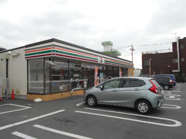 コンビニ　セブン-イレブンさいたま加倉店（コンビニ）まで631m