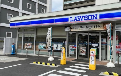 コンビニ　ローソン 淀川新高三丁目店（コンビニ）まで883m