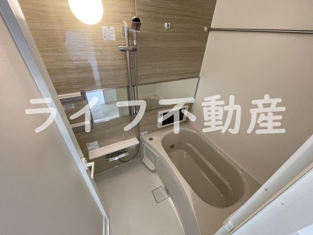 バス・シャワールーム　お風呂で日々の疲れを落としましょう
