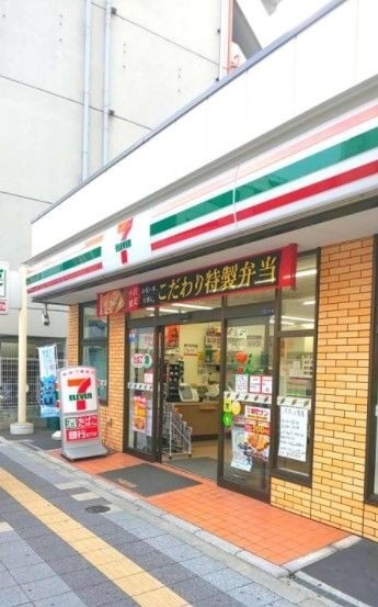 コンビニ　セブンイレブン墨田タワービュー通り店（コンビニ）まで1352m