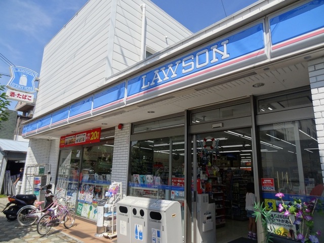 コンビニ　ローソン 西新町店（コンビニ）まで741m