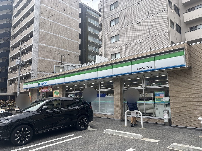 コンビニ　ファミリーマート城東中央二丁目店（コンビニ）まで198m